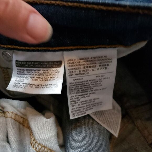 Men's 541 Levi’s for athletic builds, Tapered fit, comfortable. Size 32W - Picture 8 of 14